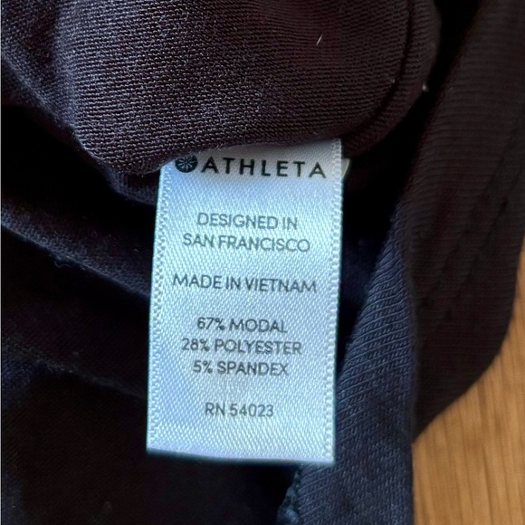 Athleta Black Long Sleeve Tee - V-Neck - XS - Picture 5 of 6